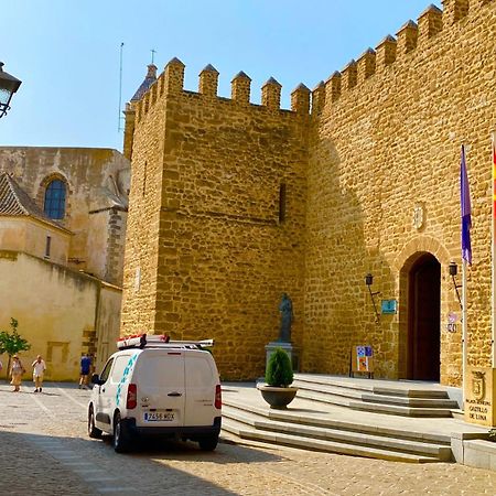Apartamento Con Terraza,A 100M Playa Costilla Y Frente Al Castillo Rota Extérieur photo