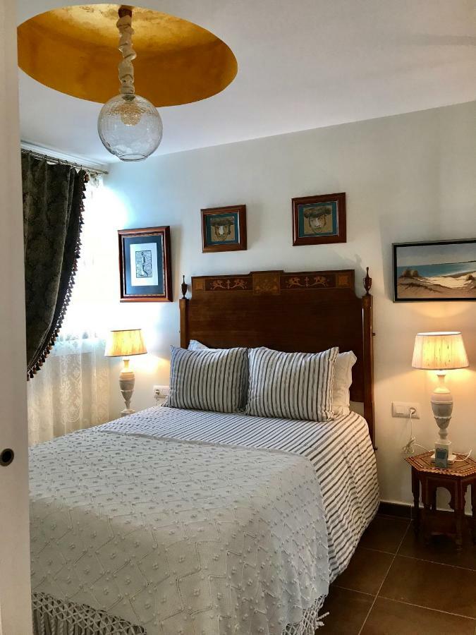 Apartamento Con Terraza,A 100M Playa Costilla Y Frente Al Castillo Rota Extérieur photo